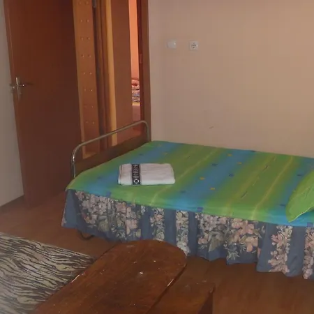 Kaminata Guest house