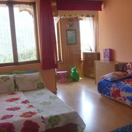 Guest house Kaminata Dedovo